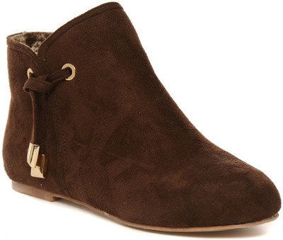 

Flat n Heels Boots For Women(Brown)
