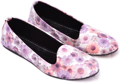 

Myra Floral Printed Bellies For Women(Multicolor), Pink