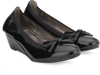 

Pavers England Slip On For Women(Black