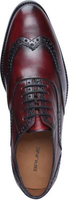 Brune Lace Up