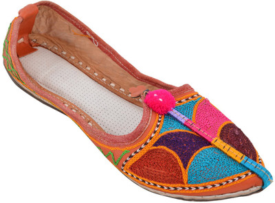 

Porcupine Rajasthani Traditional Jutis For Women(Red)