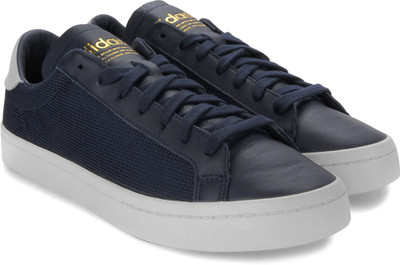 

ADIDAS ORIGINALS COURTVANTAGE Sneakers For Men(Blue, Conavy/conavy/ftwwht