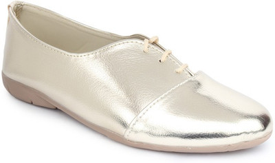 

Sindhi Footwear Comfortable Shoes Casual Shoes For Women(Gold)