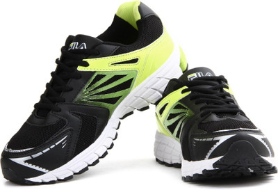

Fila Running Shoes For Men(Black, Blk;neo grn