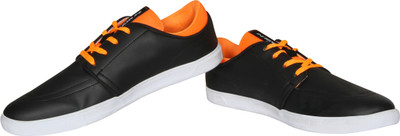 

Nivia Baxter Sneakers For Men(Black, Orange