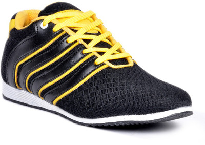 

Footlodge Smart Sneakers Sneakers For Men(Yellow