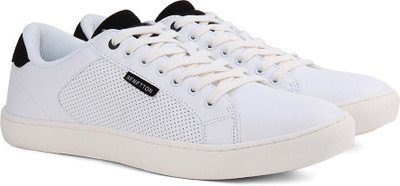 

United Colors of Benetton Men Sneakers For Men(White, 903