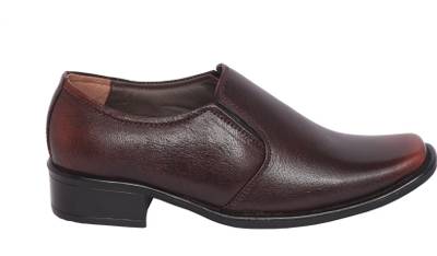 Aramish Slip On