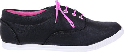 

Footshez Casuals For Women(Black
