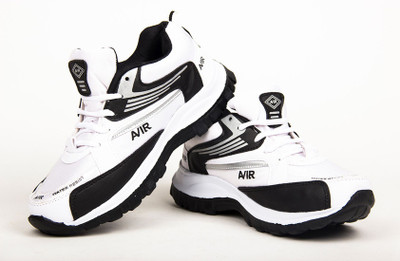 

Beerock Aqua-lite Running Shoes For Men(White, Black