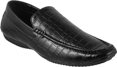 

Walkway Awesome Loafers For Men(Black, 11;black