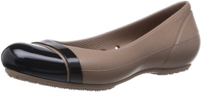 

Crocs Casual Shoes For Women(Brown), 12300-2r0