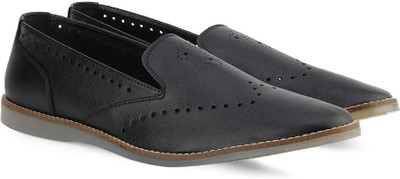 Knotty Derby Men Slip on For Men(Black