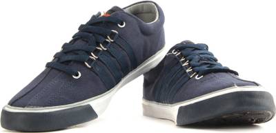 Sparx Sneaker