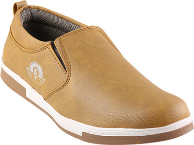 

Go India Store Canvas Shoes For Men(Brown
