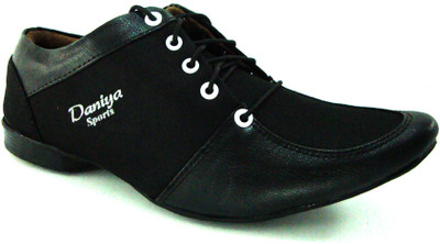 

JK Port Black Daniya 5 Casual Canvas Shoes For Men(Black)
