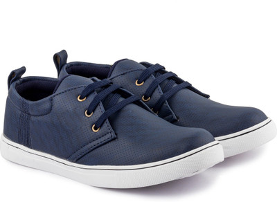 

Tashi Blue Sneakers Cum Corporate Casuals For Men(Blue