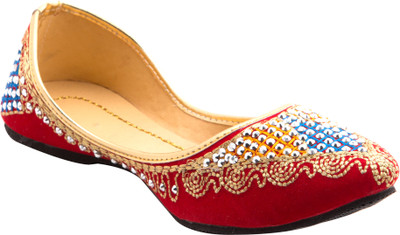 

Paduki Ethnic Mojaris For Women(Multicolor