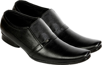 

Vedano Slip On For Men(Black