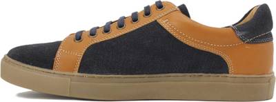 Ruosh Sneaker
