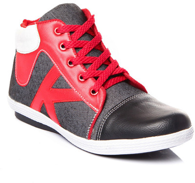 Trilokani Boys, Blackred