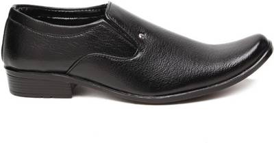 Baaj Slip On