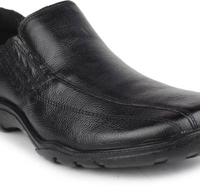 Red Tape Slip On