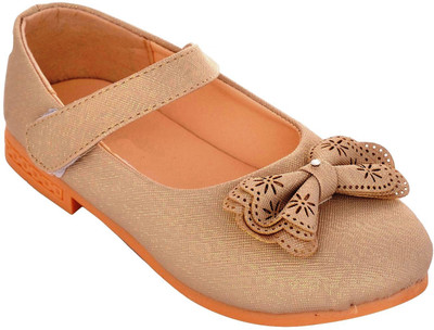 

Glinchy Casual Comfortable Synthetic Leather Bellies For Women(Gold
