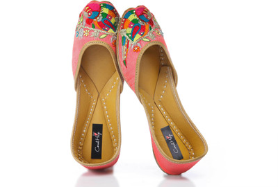 

Coral Haze Casuals For Women(Multicolor, Pink