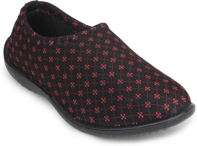 11e Casual Shoes For Women(Black, Red)