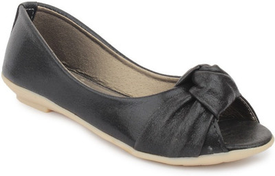 

Sindhi Footwear Comfortable Bellies For Women(Black