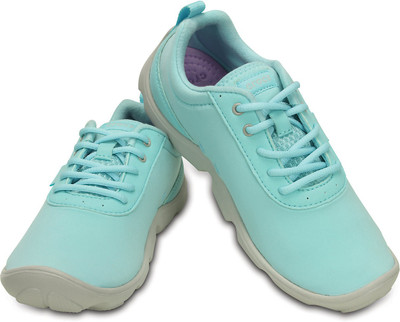 

Crocs Casual Shoes For Women(Blue), 15500-4cv