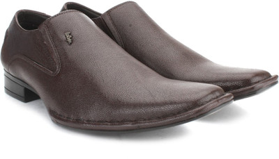 

Lee Cooper Men Slip On Shoes For Men(Brown, Brown p1