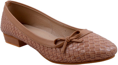 

Adorn Comfortable & Durable Bellies For Women(Beige