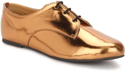 

Chalk Studio Chalk Studio Metallic Gold Casual Shoes Casuals For Women(Gold