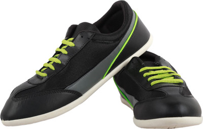 

Globalite Rage Walking Shoes For Men(Grey, Black, White, Green), Black green