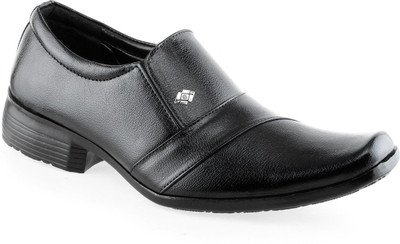 

Predator Slip On Shoes For Men(Black