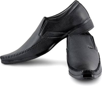 Baaj Slip On