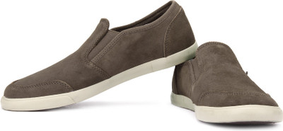 

Clarks Torbay Slipon Loafers For Men(Brown, Walnut suede