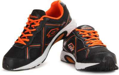 

Lotto Zest Running Shoes For Men(Black, Orange