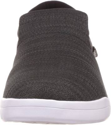 Reebok COURT Sneakers