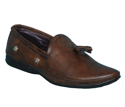 

Smoky Stylish Smoky Brown Loafers Loafers For Men(Brown)