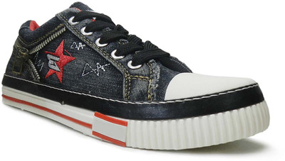 

Fast Trax Lifestyle Canvas Shoes For Women(Black, White), Red