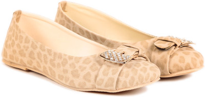 

TEN Beige Synthetic Leather Bellies For Women(Beige)