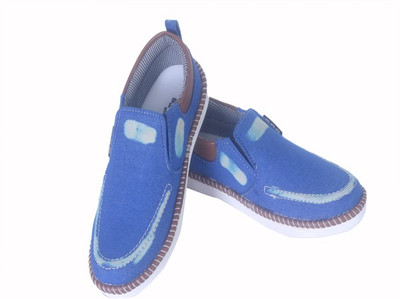 

Europian Boys & Girls, Blue