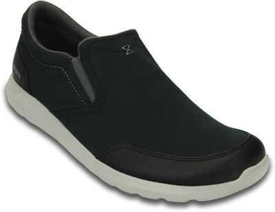 

Crocs Casuals For Men(Black), 203051-060