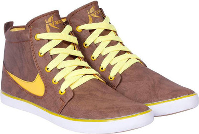 

Knight Ace Long 3002 Boots For Men(Brown), Yellow