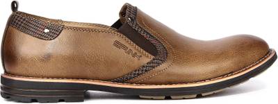 Spunk Slip On