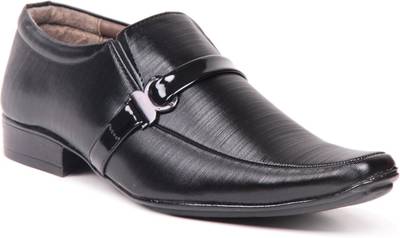 Baaj Slip On