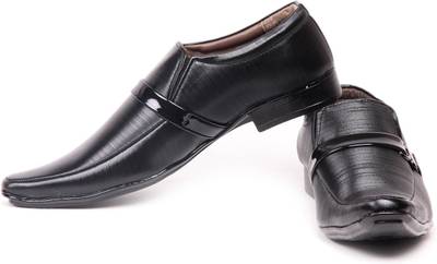 Baaj Slip On